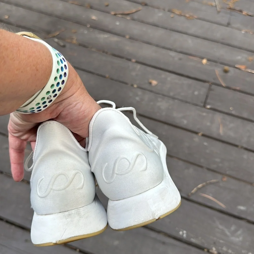 Saysh white womens One athletic shoe size 9.5 (no insoles)